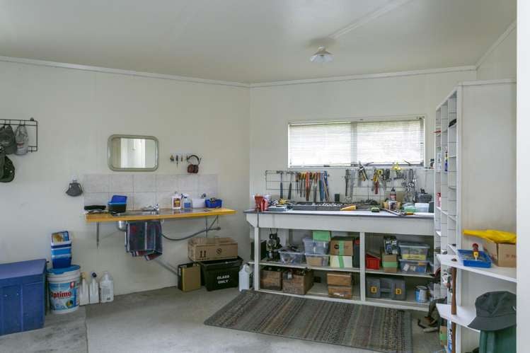 3 Julies Way Rangatira Park_27