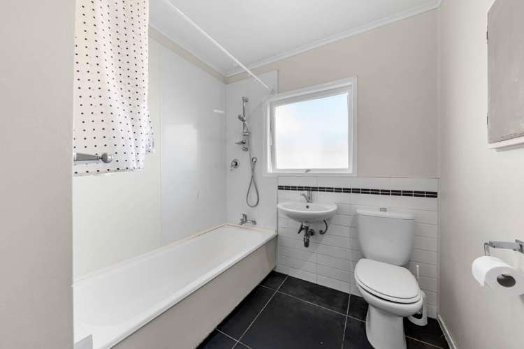 362 St Johns Rd 1787_9
