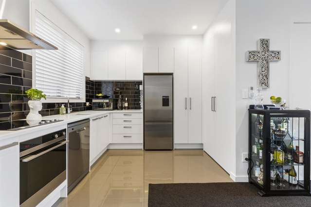 6/50 Ocean View Road Northcote_2