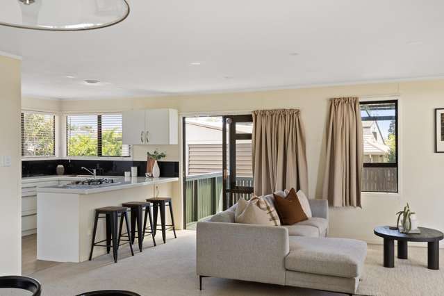 51 Gilbass Avenue Hamilton Lake_3