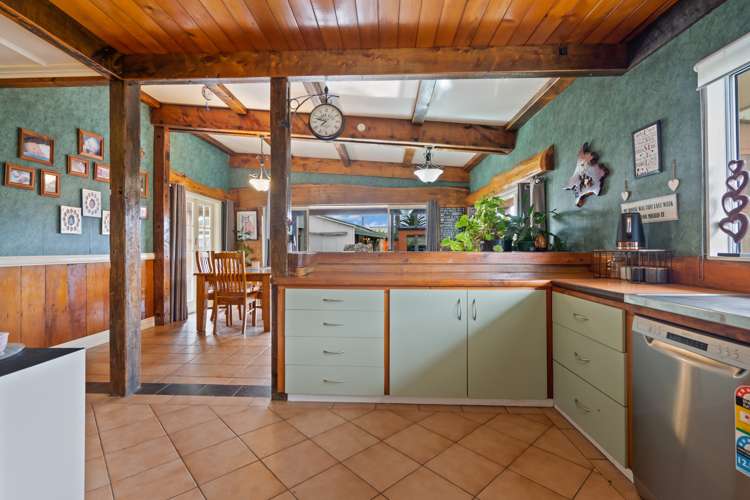 18 Waro Drive Hikurangi_6