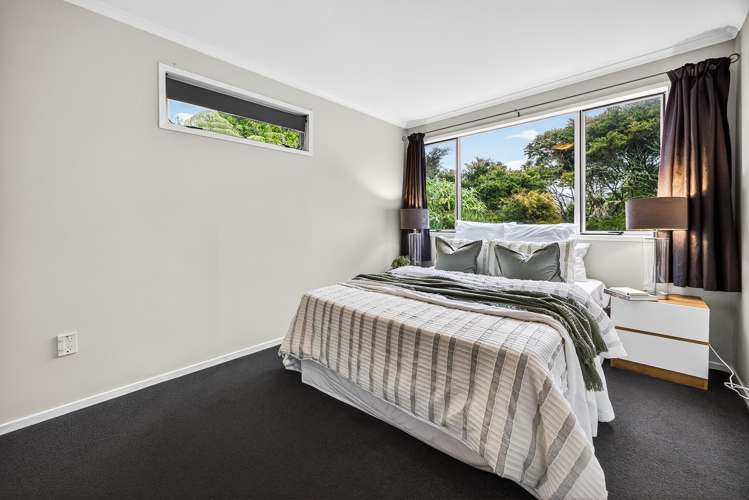 2/22 Hobby Avenue Birkdale_8