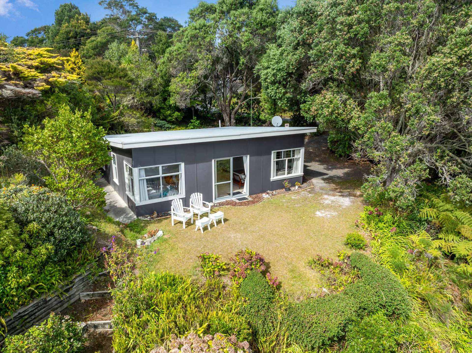 2 Rangikapiti Road Coopers Beach_0