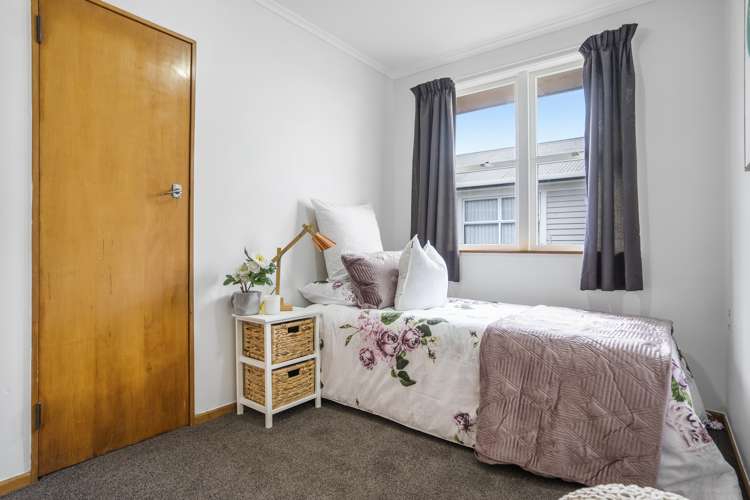 81 New Windsor Road New Windsor_13