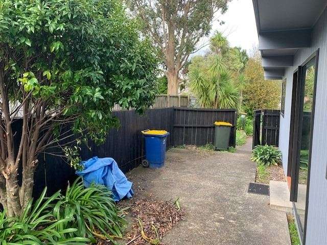 1/29 Camelot Place Glenfield_2