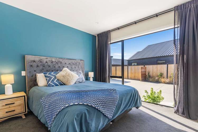 83 Magnum Drive Cromwell_7