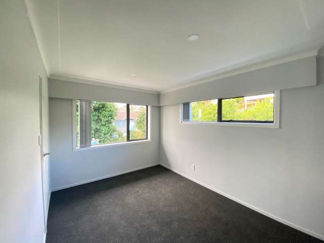 41 Charntay Avenue Clover Park_3