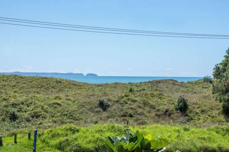 866 Papamoa Beach Road Papamoa_12