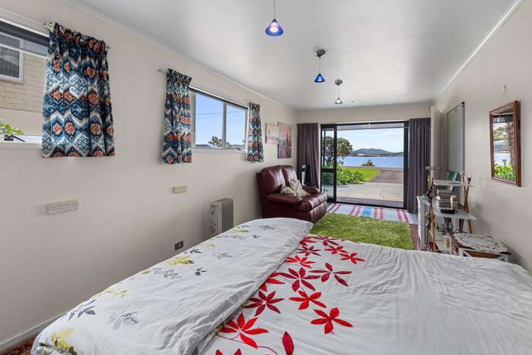 296 Beach Road Onerahi_18