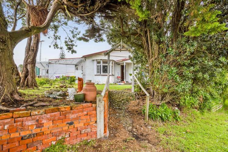 32 Norfolk Street Patea_4