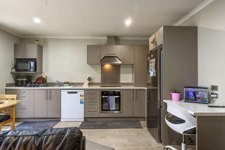 2/31 Jones Crescent Melville_2