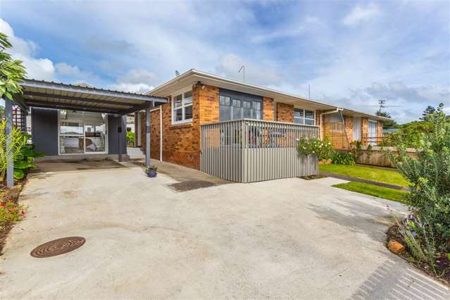 1a Leeson Place Mangere_2