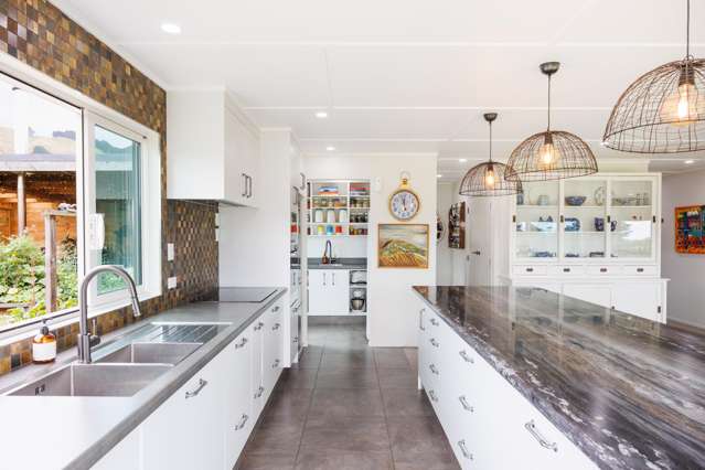 165 Albert Road Tokomaru_2