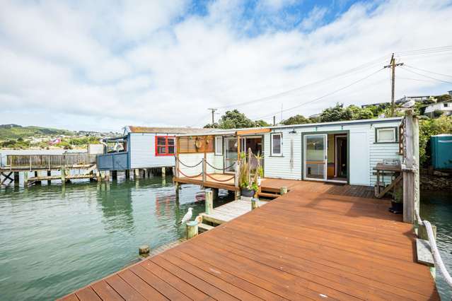 27 & 28 Onepoto Road Titahi Bay_1