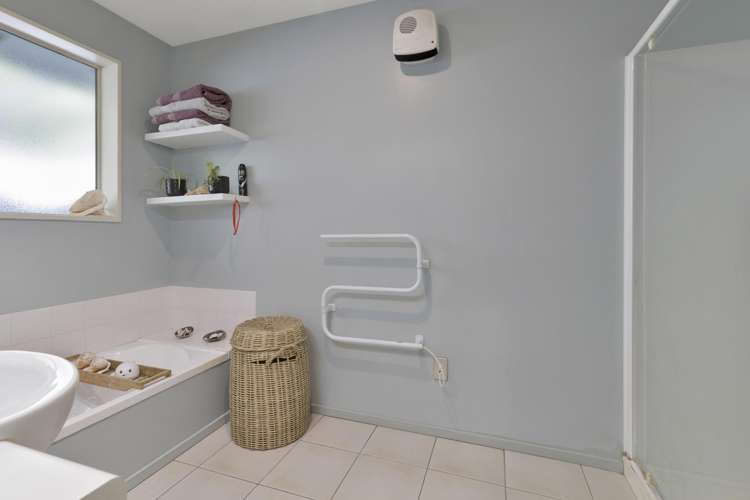 61 Clearbrook Street Shirley_18