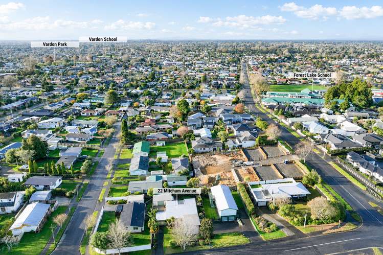 22 Mitcham Avenue Forest Lake_38
