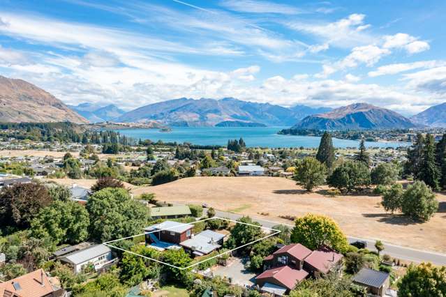 37 Faulks Terrace Wanaka_1