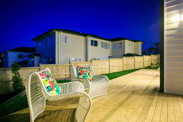 7 Lagonda Rise Oteha_20