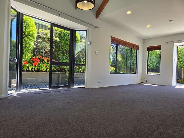 15B La Roche Place Northcote_2
