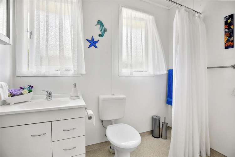 148 Brunton Crescent Thames_12