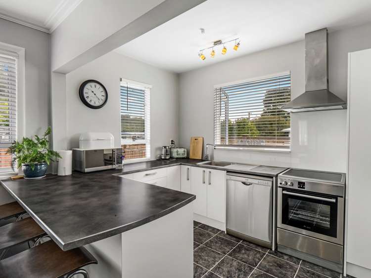 2 Ward Street Aramoho_10