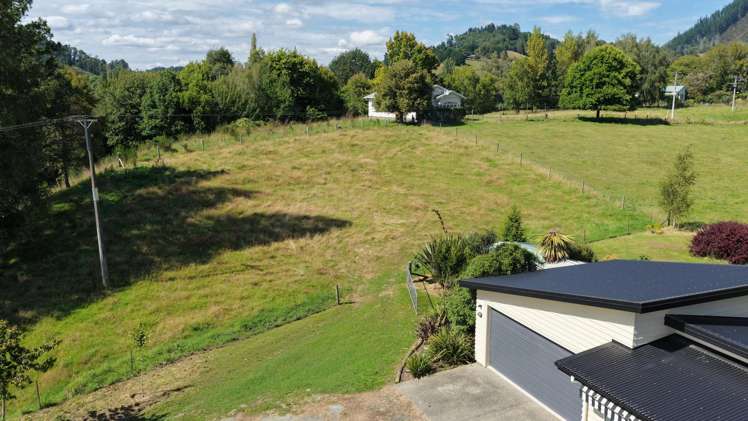 927 Waiwhero Road Ngatimoti_24