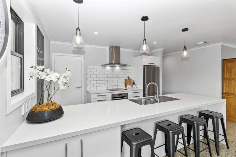 33 Pengover Avenue Leamington_5