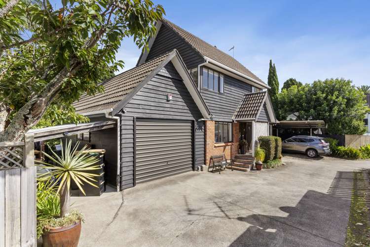 A/28a Kitenui Avenue Mount Albert_15