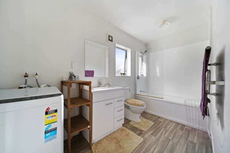 198 Wordsworth Road Manurewa_12