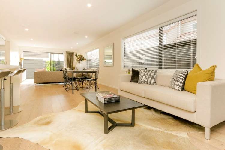 28a Queensway Three Kings_10