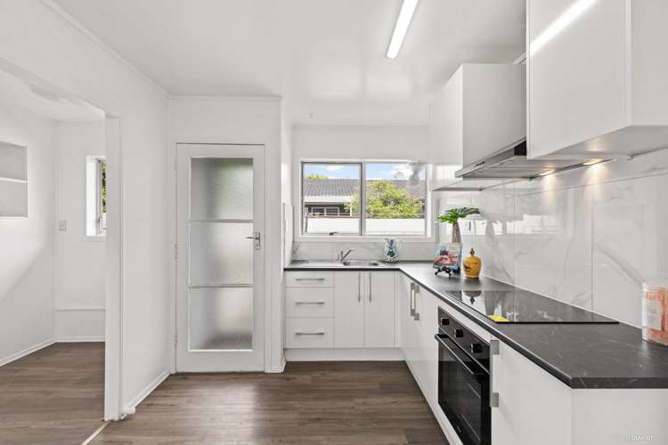 2/46 Jellicoe Road Manurewa_4