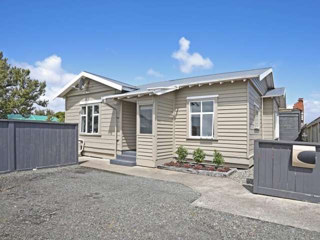 Modern and comfortable!