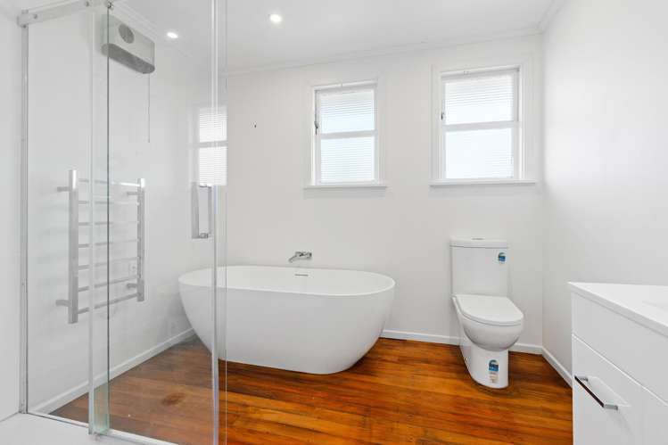 30 William Benton Street Featherston_10