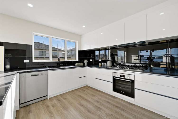 34 Nola Dawn Avenue Papakura_2