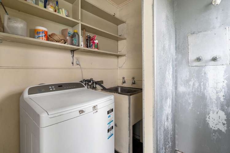 18 Sandra Avenue Otara_14