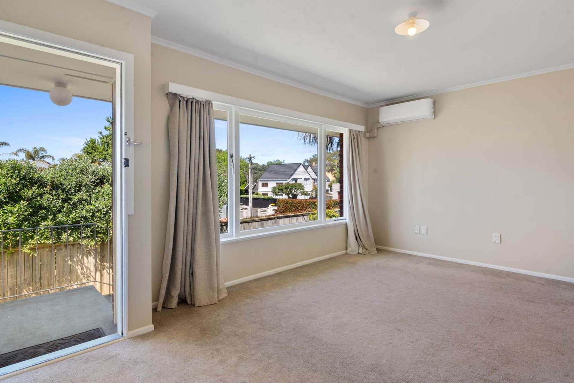 2/12 Buchanan Street Devonport_0
