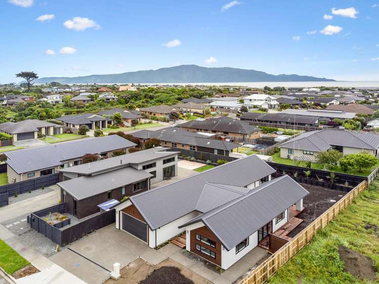 99 The Drive Paraparaumu Beach_19