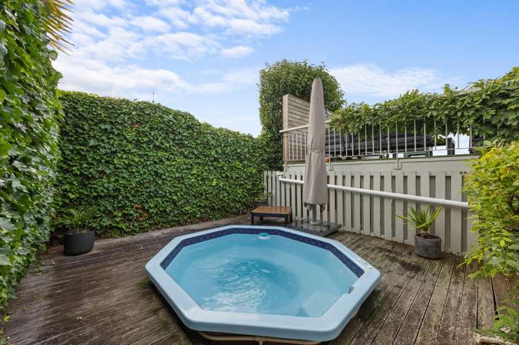 91 Beechdale Crescent Pakuranga Heights_27