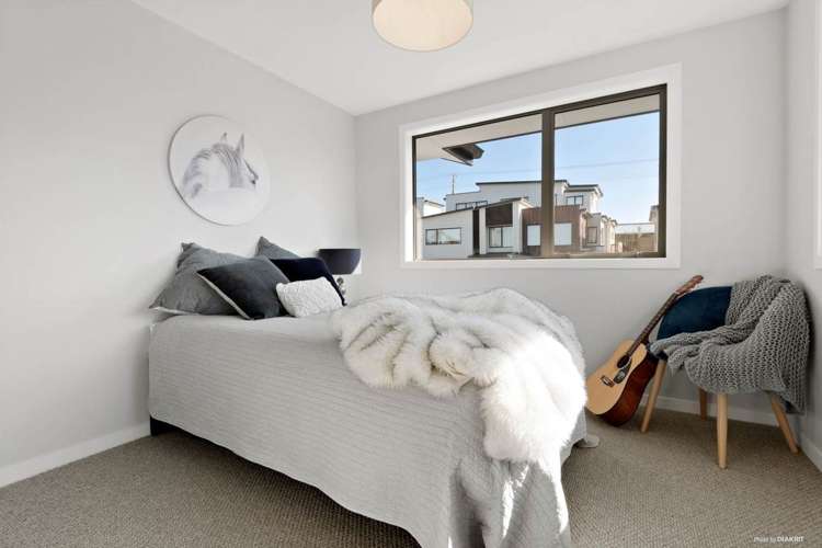 8 Vazey Way Hobsonville_12