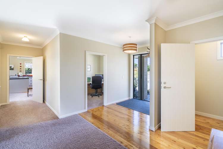 20 Wetlands Road Te Anau_10