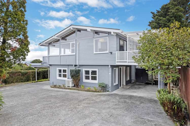 16 Brouder Place Hill Park_37