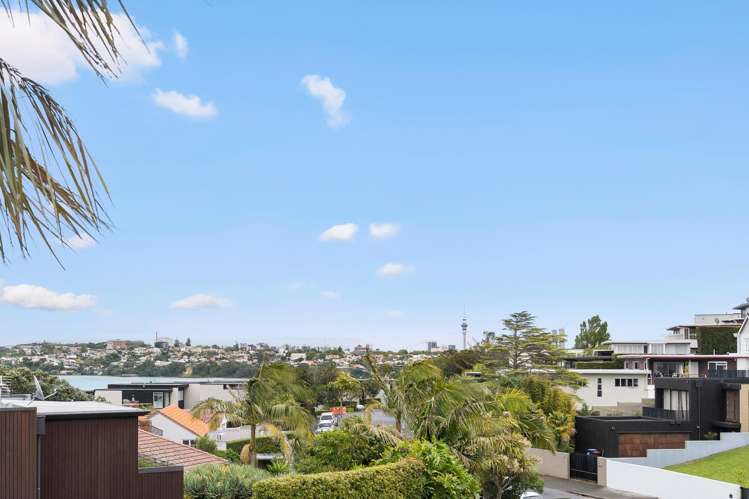 142C Paritai Drive Orakei_10