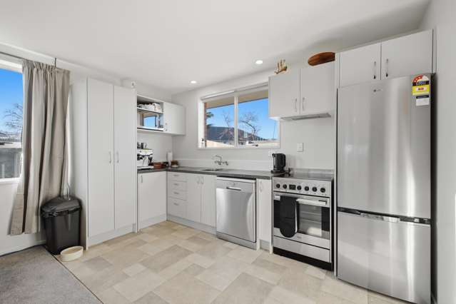 2/7 Ontario Place Wainoni_4