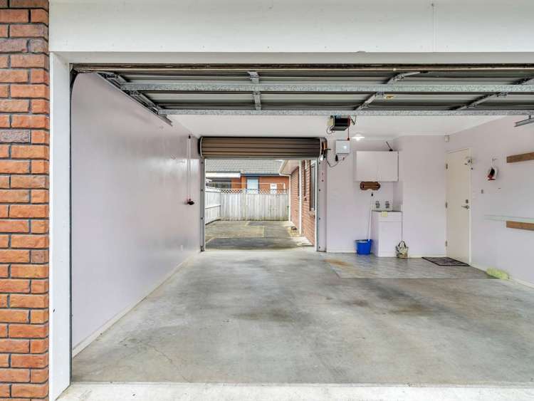 1 Loader Place Tawhero_27