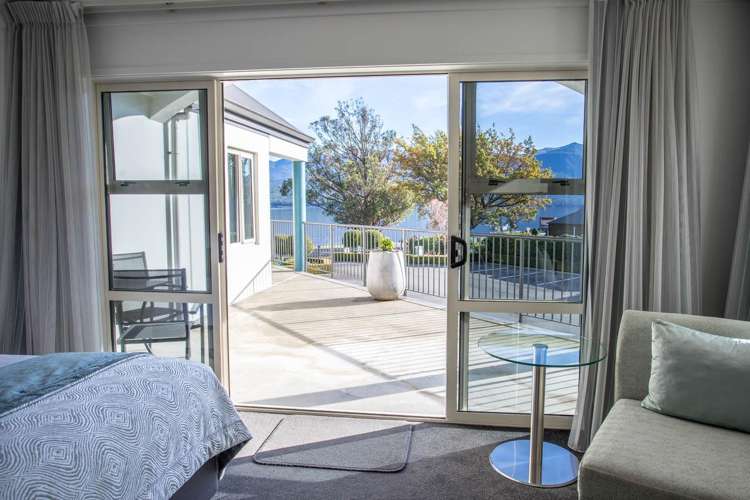 56 Lakefront Drive Te Anau_8