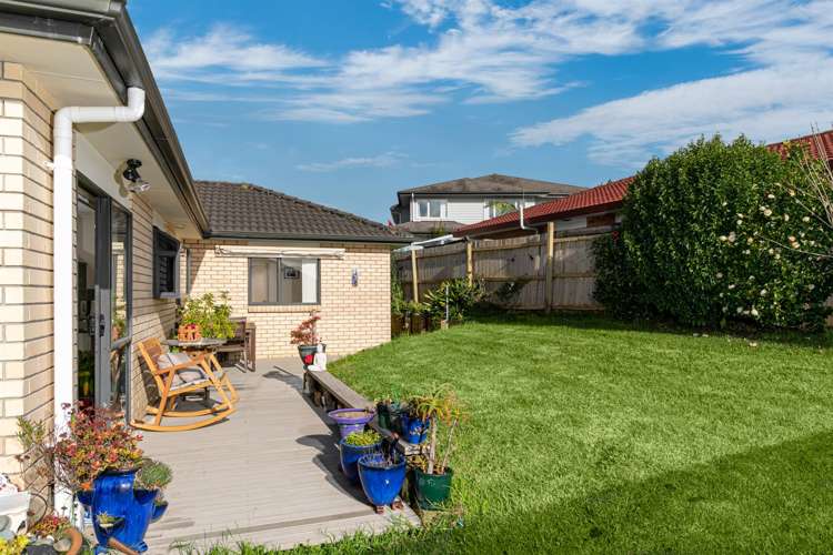 15 Westglen Place Ranui_8