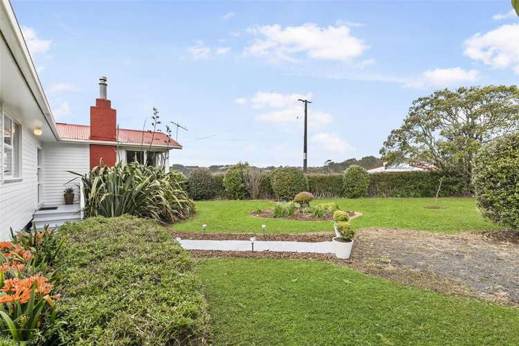 102 Taiapa Road Muriwai_28