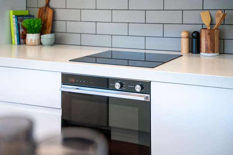 326 South Makara Road_5