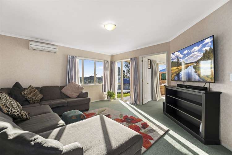 64 Village Park Drive Welcome Bay_7