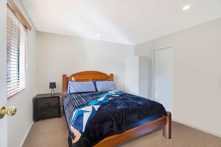 48 Forbes Street Onehunga_16